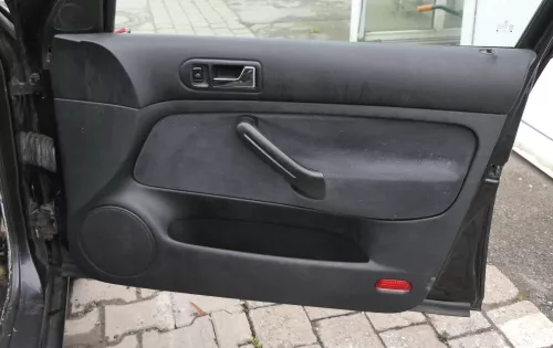 VW Golf 4 Limousine Türverkleidung Verkleidung Tür vorne hinten links rechts 4x