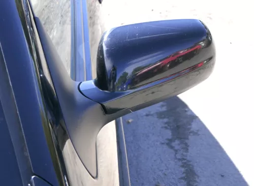 VW Golf 4 Bora manueller Spiegel vorne links Außenspiegel schwarz L041 (162427)