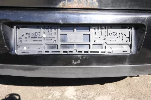 VW Golf 4 Limousine Stoßstange hinten Heckstoßstange Stoßfänger schwarz L041 (162430)