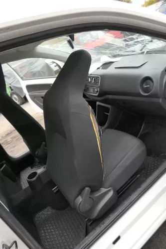 VW Up Mii Citigo Sitz Beifahrersitz vorne rechts schwarz dunkelgrau Airbag-offen (162478)