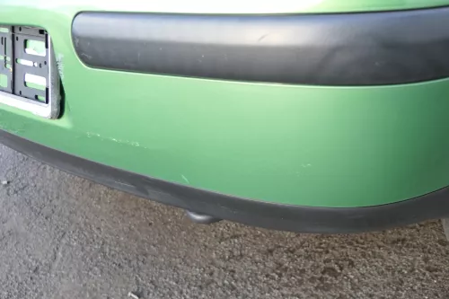 VW Golf 4 Limousine Stoßstange hinten Heckstoßstange Stoßfänger grün LA6P (162596)