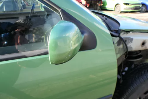 VW Golf 4 Bora manueller Spiegel vorne rechts Außenspiegel grün LA6P (162597)