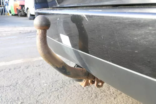 VW Passat 3B Anhängerkupplung Anhängekupplung starr feste mit Kabelbaum komplett (162645)