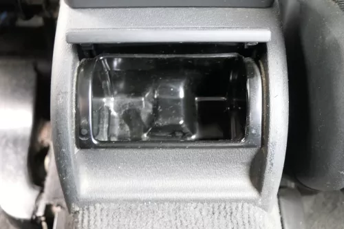 Audi A3 8L Aschenbecher Zigarettenanzünder hinten schwarz 8L0857961  6PS (162734)