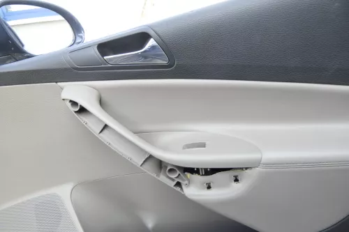 VW Passat 3C Variant 4x Türverkleidung Verkleidung Tür Leder latte macchiato sch (163023)