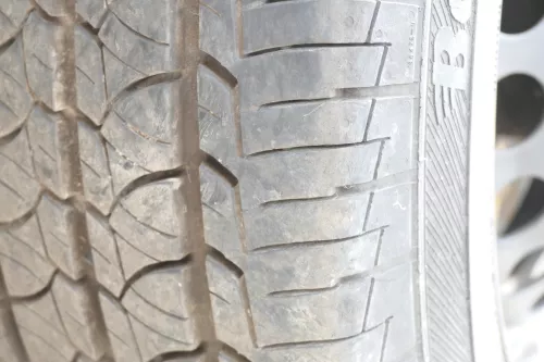 VW T5 T6 Felgen Reifen 205/65 R16C 107/105T Sommerreifen 6,5x16H2 ET51  7-9mm (163088)