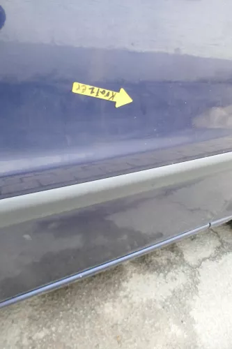 Seat Leon Toledo 1M Tür vorne rechts Beifahrertür blau LB5N -ohne Anbauteile (163162)