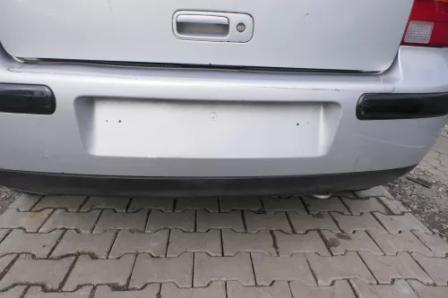 VW Golf 4 Limousine Stoßstange hinten Heckstoßstange Stoßfänger silber LB7Z grau (163227)