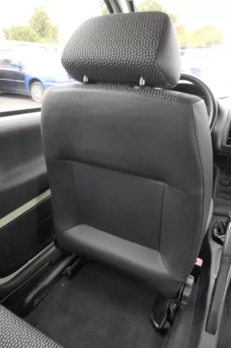 Seat Arosa Lupo Sitz vorne links Fahrersitz Höhenverstellung (163288)