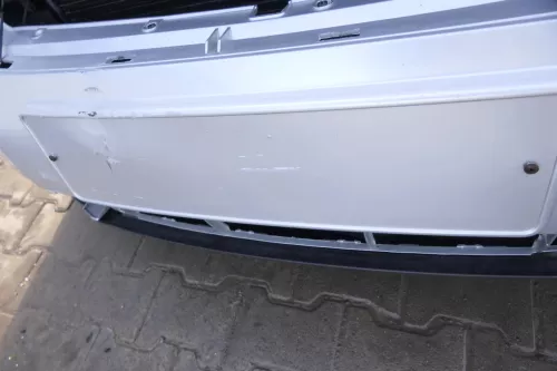 VW Passat 3BG Stoßstange vorne Frontstoßstange Stoßfänger silber LA7W reflexsilb (163297)