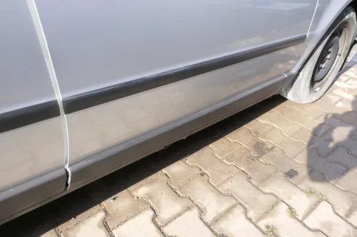 VW Passat 3B 3BG Kombi + Limo Tür vorne rechts Beifahrertür grau silber LA7W (163302)