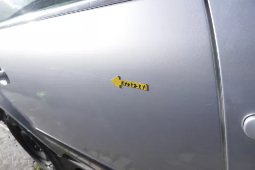 VW Passat 3B 3BG 3B6 Kombi Avant Tür hinten rechts mit Scheibe grau silber LA7W (163303)