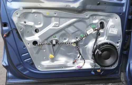 VW Tiguan 5N elektrischer Fensterheber vorne links Fensterhebermodul Modul