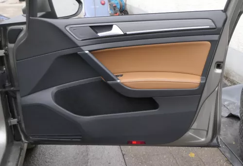 VW Golf 7 5G Limousine Türverkleidung Tür vorn hinten 4/5-Türer Leder braun (163678)