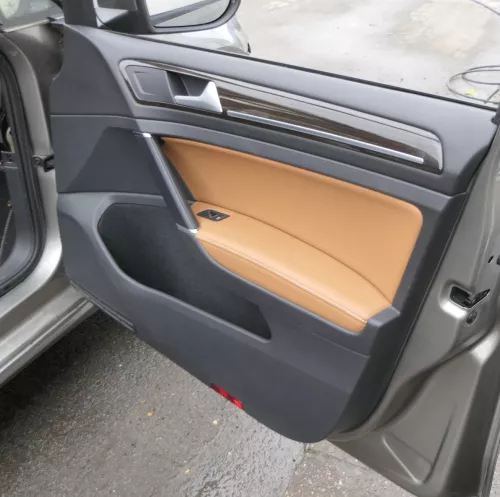 VW Golf 7 5G Limousine Türverkleidung Tür vorn hinten 4/5-Türer Leder braun (163678)