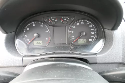 VW Polo 9N Tacho Tachometer Kombiinstrument 127.000km 6Q0920800P 1,2 47kw 40kw (163772)