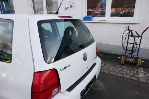 VW Lupo 6X Heckklappe Klappe Kofferraumklappe Scheibe weiß LB9A ohneAnbautei (163778)