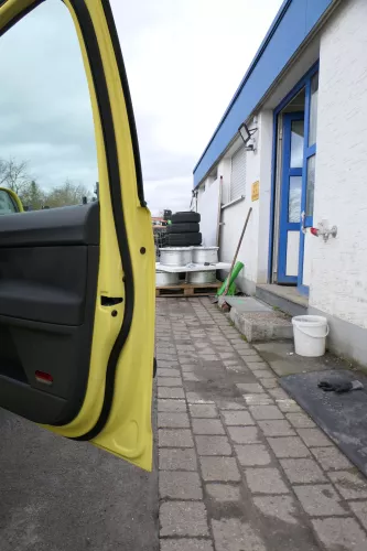 VW Polo 9N 9N3 Tür vorne rechts Beifahrertür 4/5-Türer gelb LD1B -ohne Anbauteil (163791)