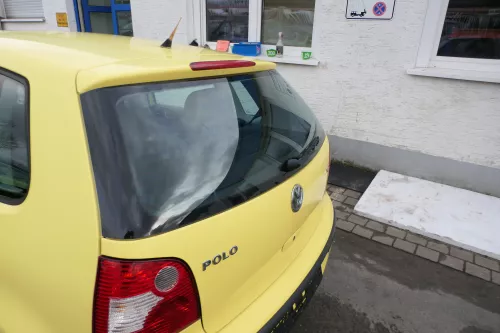 VW Polo 9N3 9N Heckklappe Kofferraumklappe Klappe gelb LD1B ohne Anbauteile (163798)