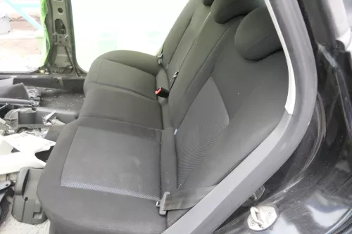 Seat Ibiza 6J Rückbank Rücksitzbank Sitz Sitzbank 3-Punkt Sitze -ohne Kopfstütze (163844)