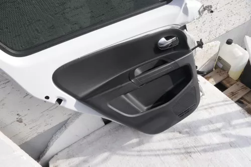 VW Up 1S hinten links Fenster Scheibe in Tür Fensterscheibe 4/5-Türer