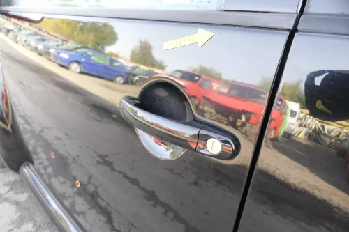 VW New Beetle 1C 9C Tür vorne links Fahrertür schwarz L041 - OHNE Anbauteile (163949)