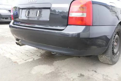 Audi A4 B5 Kombi Variant Stoßstange hinten Heckstoßstange schwarz LZ9W Facelift (163991)