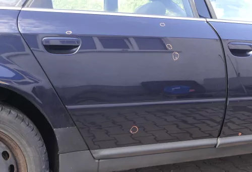 Audi A6 4B C5 Tür Türblatt hinten rechts blau LZ5L