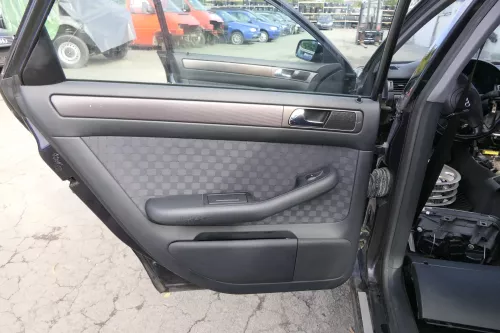 4x A6 4B Türverkleidung Verkleidung Tür vorne hinten links rechts onyx (164118)