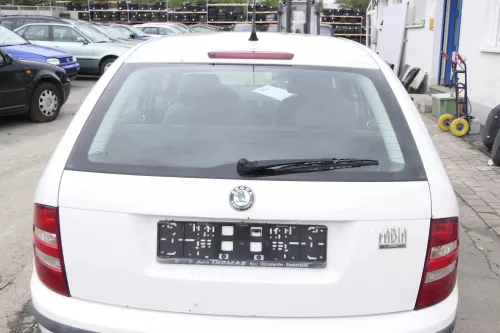 Skoda Fabia 6Y Combi Kombi Heckklappe Kofferraumklappe Klappe weiß LF9E (164161)