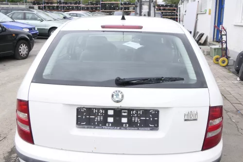 Skoda Fabia 6Y Combi Kombi Heckklappe Kofferraumklappe Klappe weiß LF9E