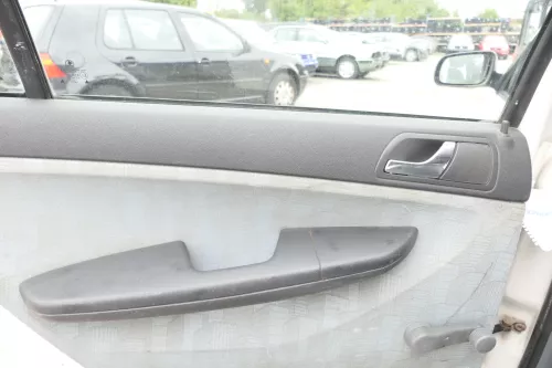 4 x Fabia 6Y Kombi Combi Türverkleidung Verkleidung Tür vorne links hinten blau (164165)