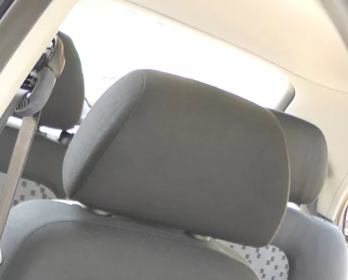 Skoda Fabia 6Y Kopfstütze vorne vorn rechts oder links onyx