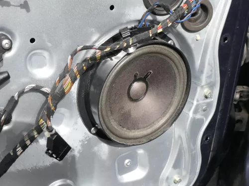 Skoda Fabia 6Y Limousine Box Lautsprecher 6Y0035411A /C / D vorne links / rechts