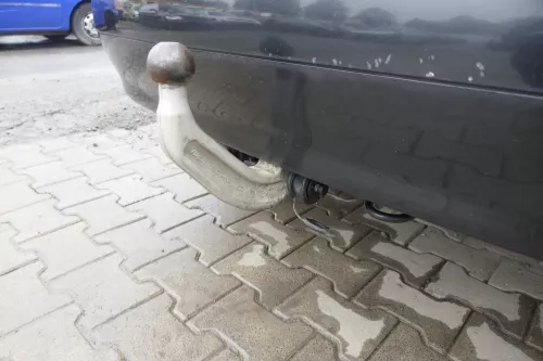 Audi A4 8E B6 Kombi Avant Stoßstange hinten mit Spoiler schwarz LZ9W (164236)
