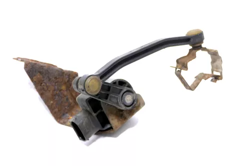 Audi A4 B7 8E Sensor Scheinwerfer Leuchtweitenregulierung Niveausensor vorne