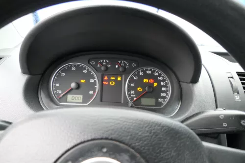 VW Polo 9N Tacho Tachometer Kombiinstrument 6Q0920802A 1,2 47kw 40kw 201.000km (164309)