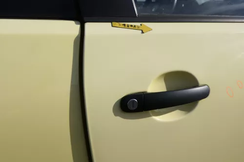 VW Polo 9N 9N3 Tür vorne rechts Beifahrertür 2/3-Türer gelb LD1B ohneAnbautei (164345)