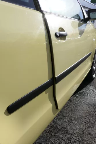 VW Polo 9N 9N3 Tür vorne rechts Beifahrertür 2/3-Türer gelb LD1B ohneAnbautei (164345)