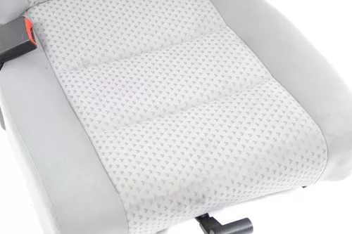 VW Touran Sitz hinten links (hintern Fahrersitz) Rücksitz GRAU Isofix (164393)