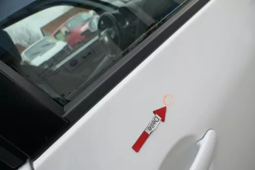 VW Lupo Seat Arosa Tür vorne rechts Beifahrertür weiß LB9A (mechanischerFenst (164401)