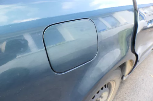 Audi A4 B5 Tankdeckel Tankklappe Tank Deckel Klappe 8D5809905B grün LZ6U