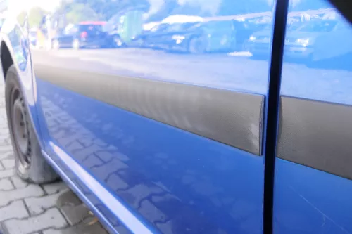 VW Touran 1T 1T3 Tür vorne links Fahrertür blau LA5X OHNE Anbauteile Cross (164455)