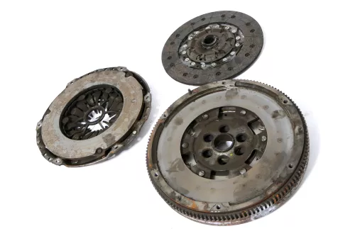 Touran Golf 5 Schwungrad Kupplung Zweimassenschwungrad BKD AZV BMM BMP2.0 TDI 24 (164477)