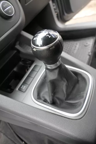 Golf 5 Schaltknauf Schaltsack Schaltung Schaltknüppel Leder 5-Gang 1K0711113CD (164525)