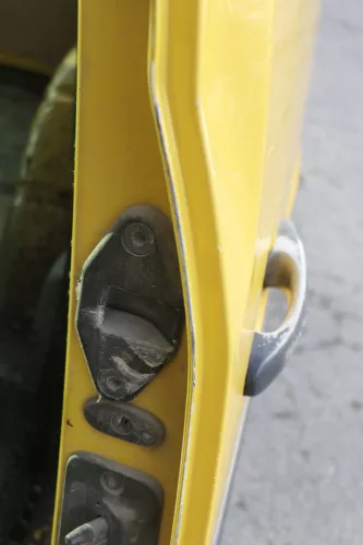 VW Caddy 3 2k Beifahrertür Tür hinten links gelb Post L132 Schiebetür (164543)