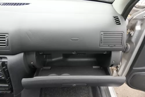 Skoda Octavia 1U Deckel Klappe für Handschuhfach Handschuhfachdeckel onyx anthra (164698)