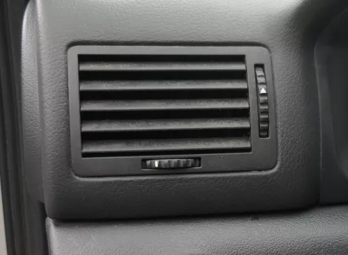 Skoda Octavia 1U Lüftungsdüse Düse Lüftung vorne links 1U1819701A 47H