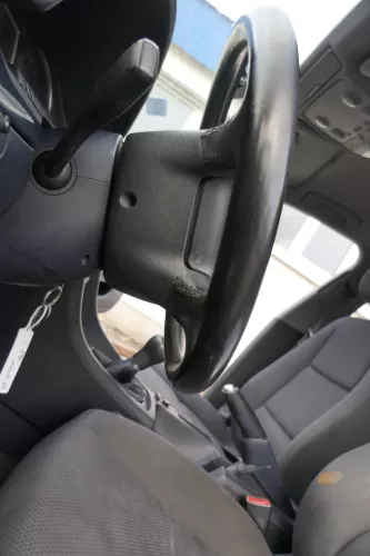 A3 8P A4 8E Lenkrad 4-Speichen 8E0419091BE3 6PS schwarz Lederlenkrad (164759)