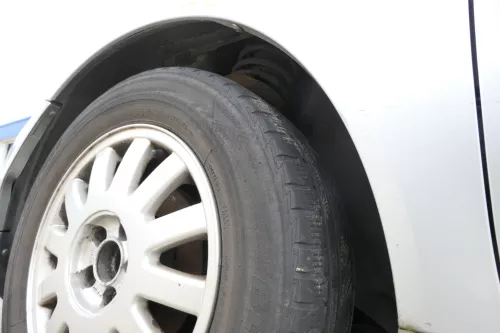 Audi A3 8L Kotflügel vorne links grau silber LY7M (164793)